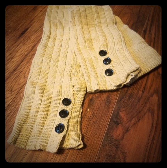 Accessories - NWOT Knit Leg Warmers! 🍃🍁☃️❄🌨 Cream